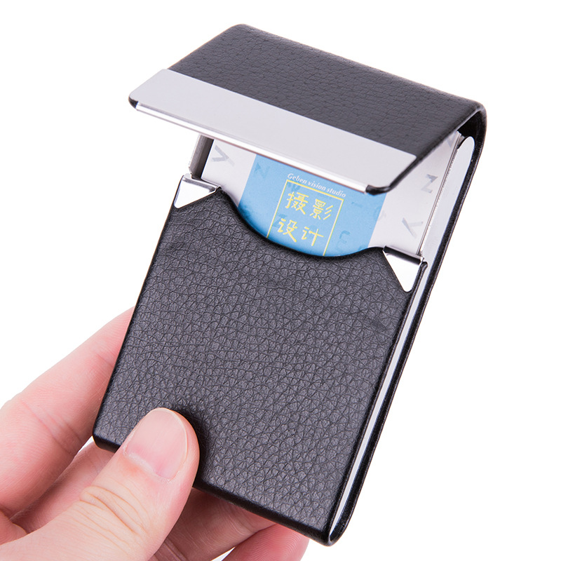 Porta biglietti da visita da 1 - Card Holder Slim Case recensione e prezzo