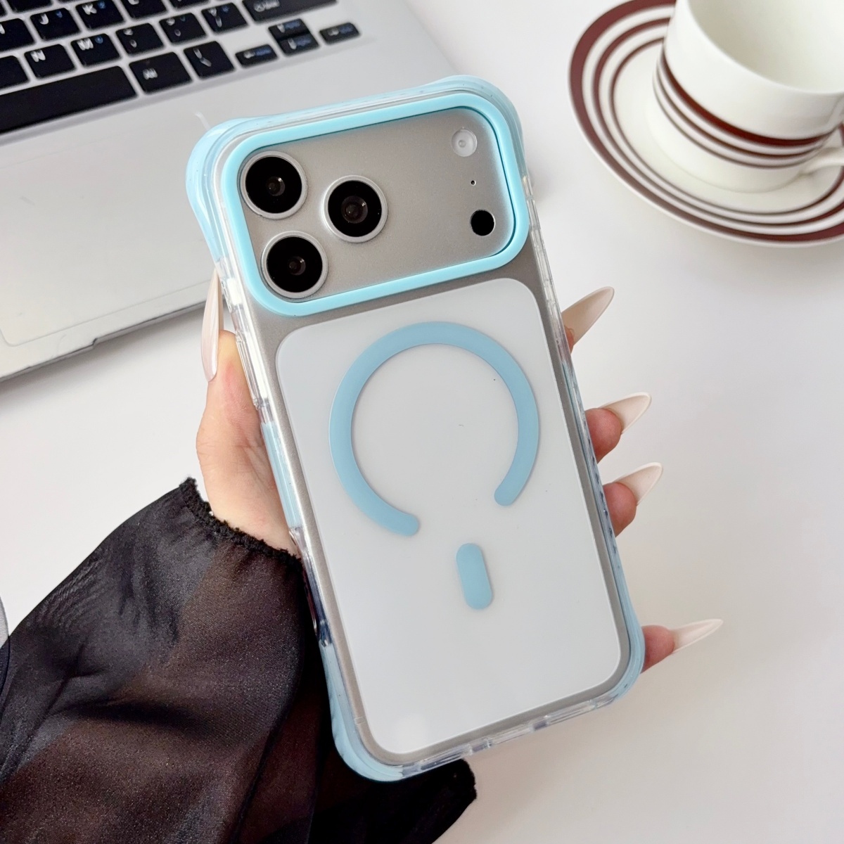 Custodia Magnetica Trasparente - Rugged Armor Case recensione e prezzo