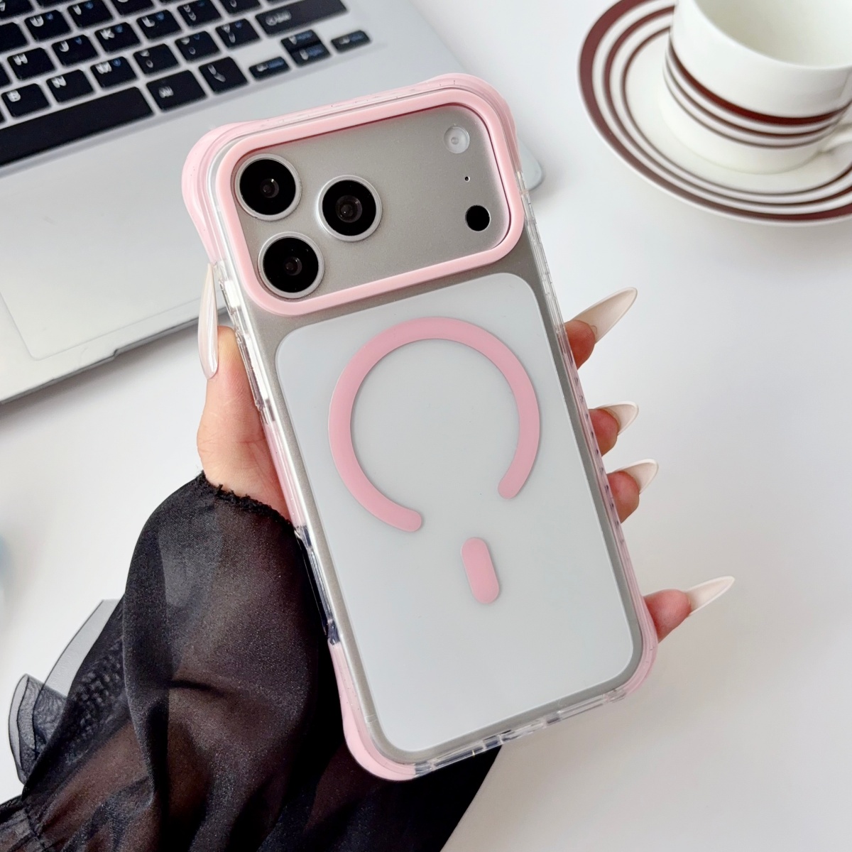Custodia Magnetica Trasparente - Rugged Armor Case recensione e prezzo