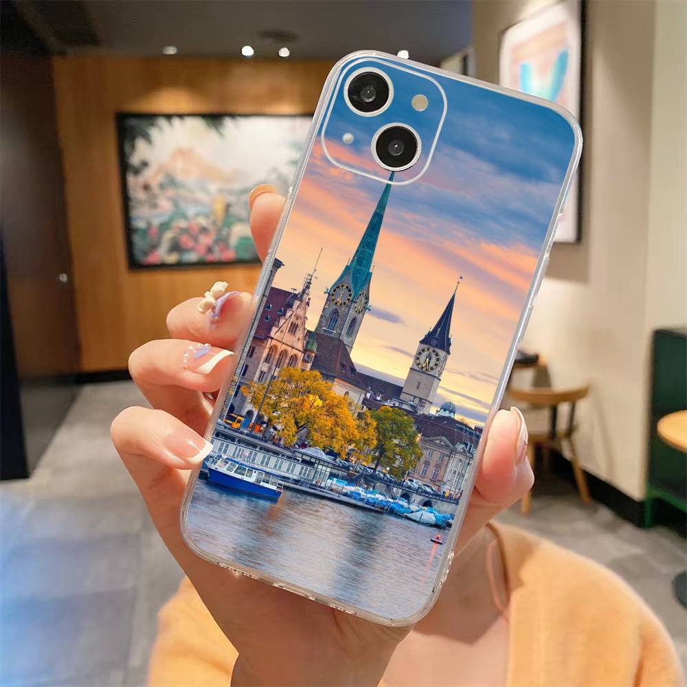 Cover per iPhone 17 16 15 14 1 - Zurich Phone Cases recensione e prezzo