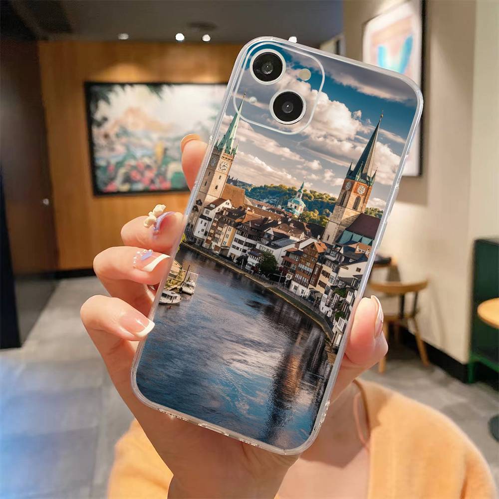 Cover per iPhone 17 16 15 14 1 - Zurich Phone Cases recensione e prezzo